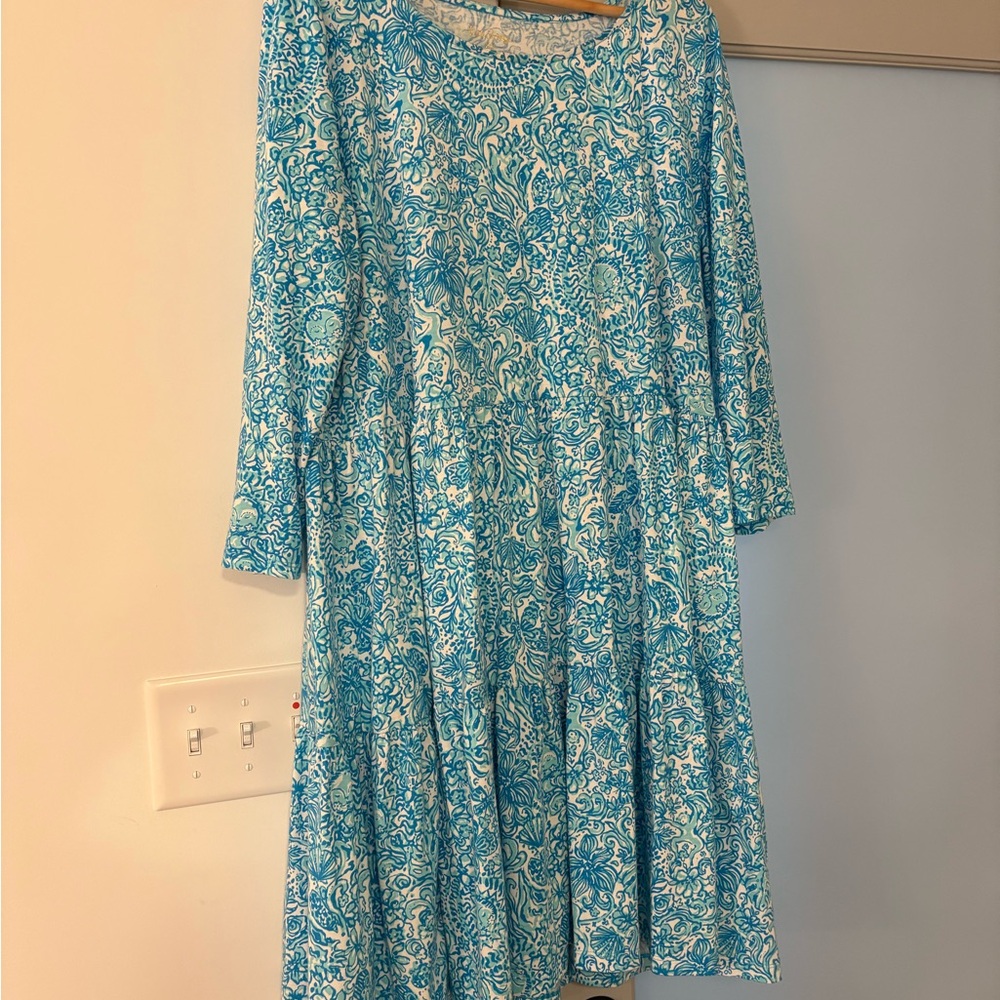 Lilly Pulitzer Geanna Dress. Blue and White Floral swing dress
